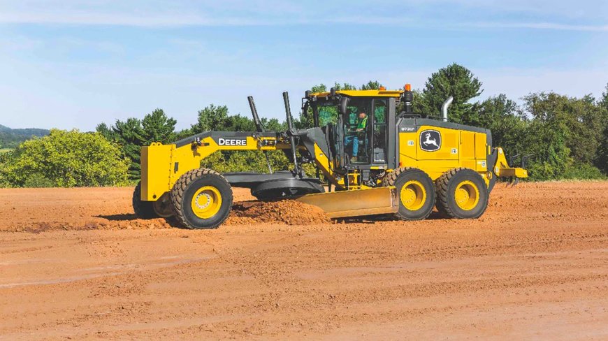John Deere Adds Industry-Exclusive Technology to GP-Series Motor Graders